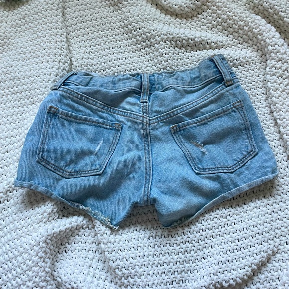 Light blue denim shorts - Picture 2 of 2
